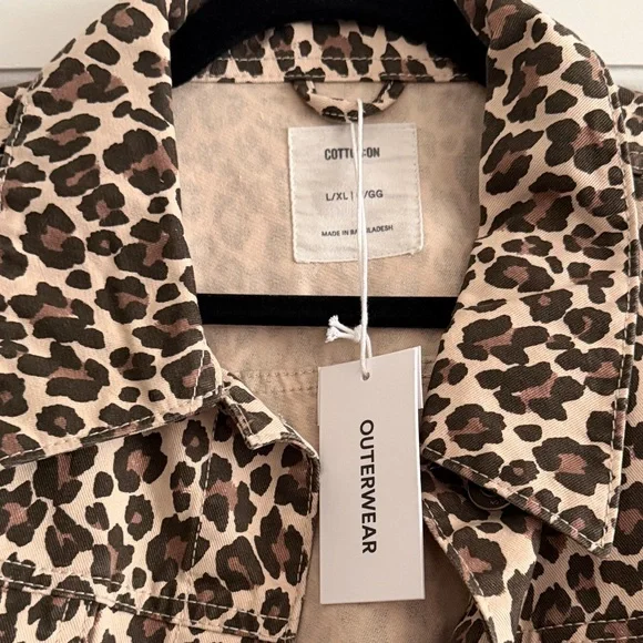 Cotton On Leopard Print Bomber Jacket in Brown and Black - Picture 6 of 8